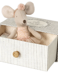 Little Sister Dancing Mouse in Daybed