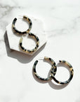 Round Hoop Earrings in Bio Blonde Tortoise