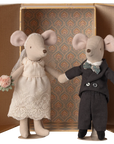 Wedding Mice Couple in box - Mum and Dad size