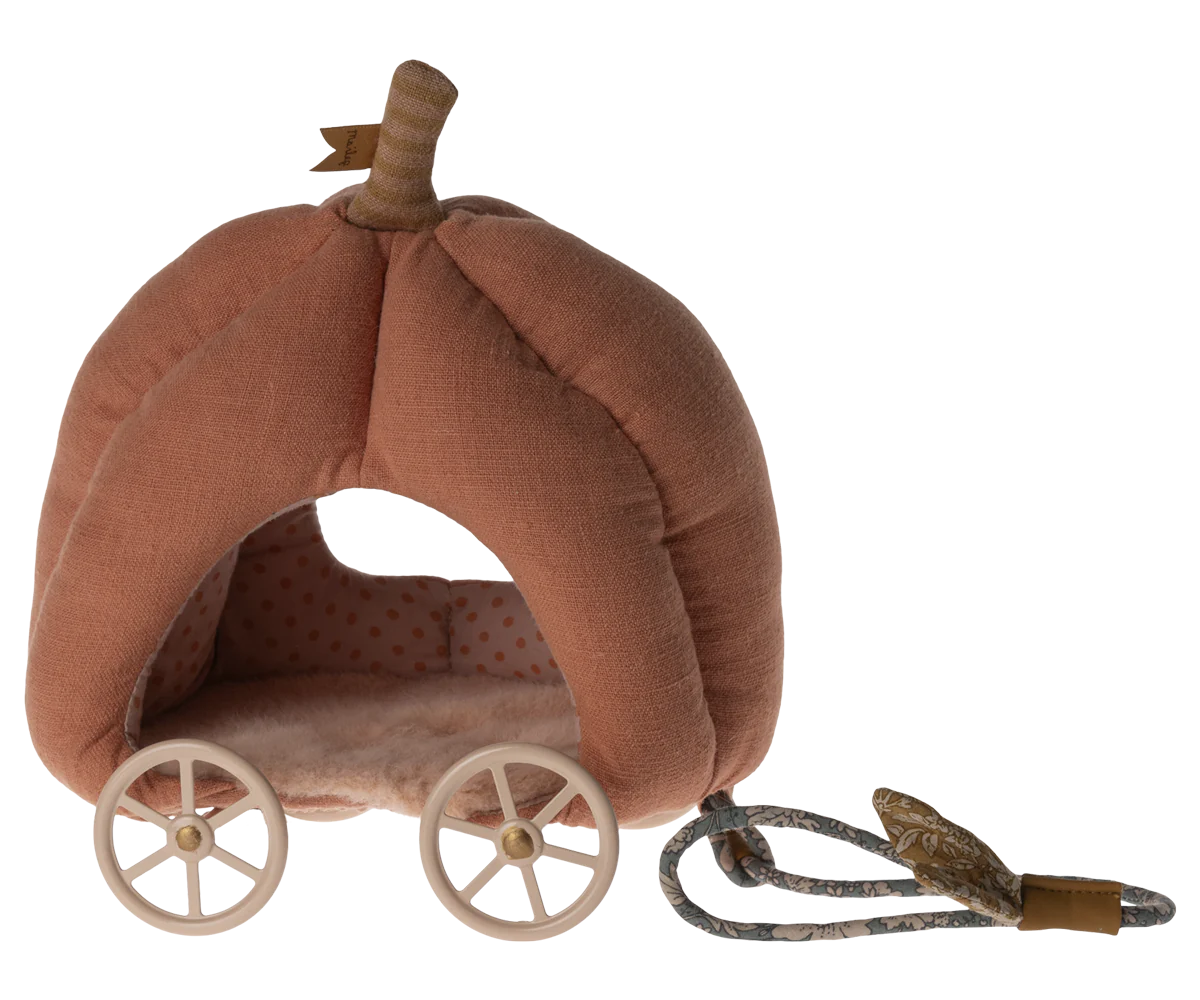 Pumpkin Carriage  - Mouse