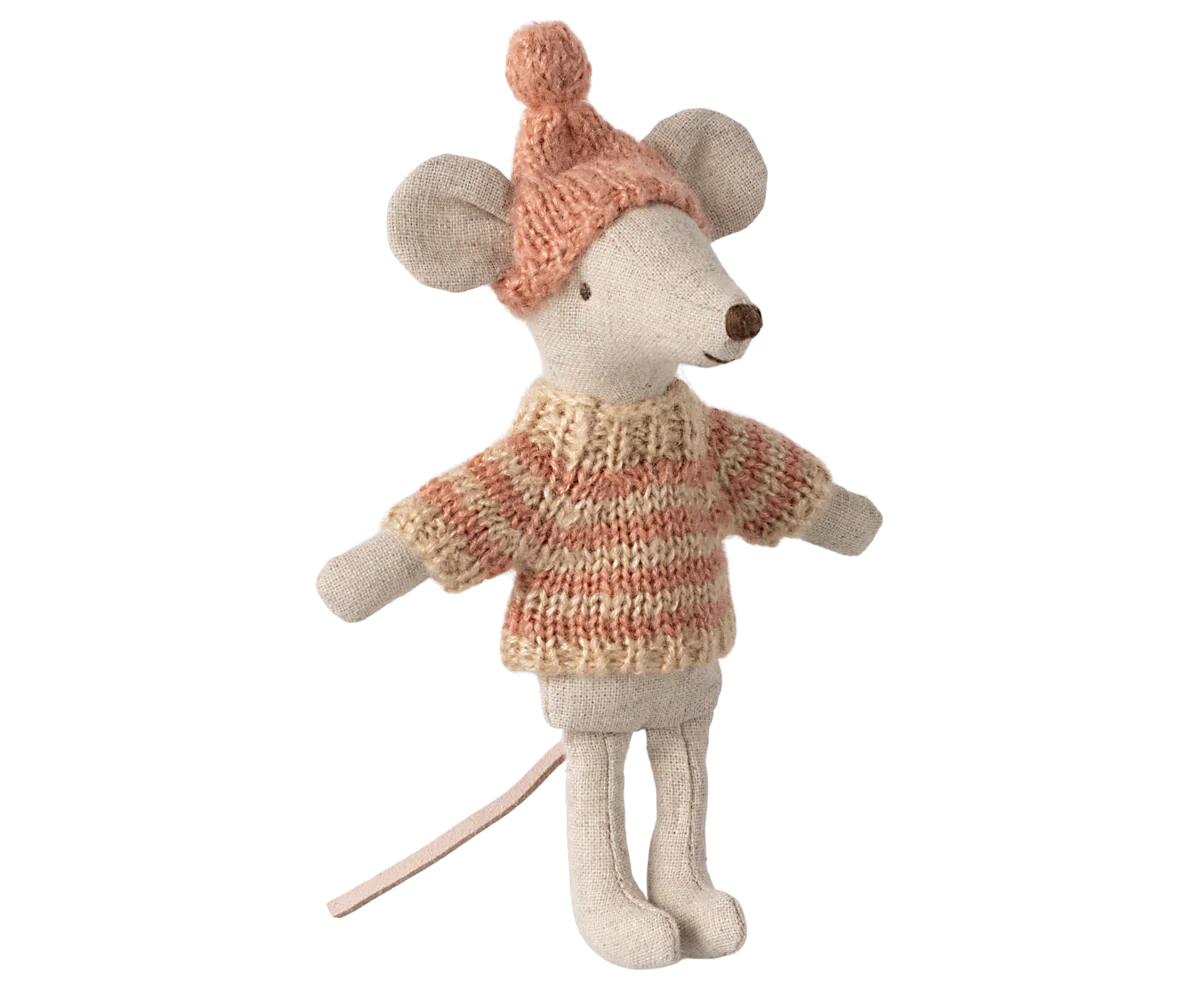 Big Sister Mouse Sweater & Hat