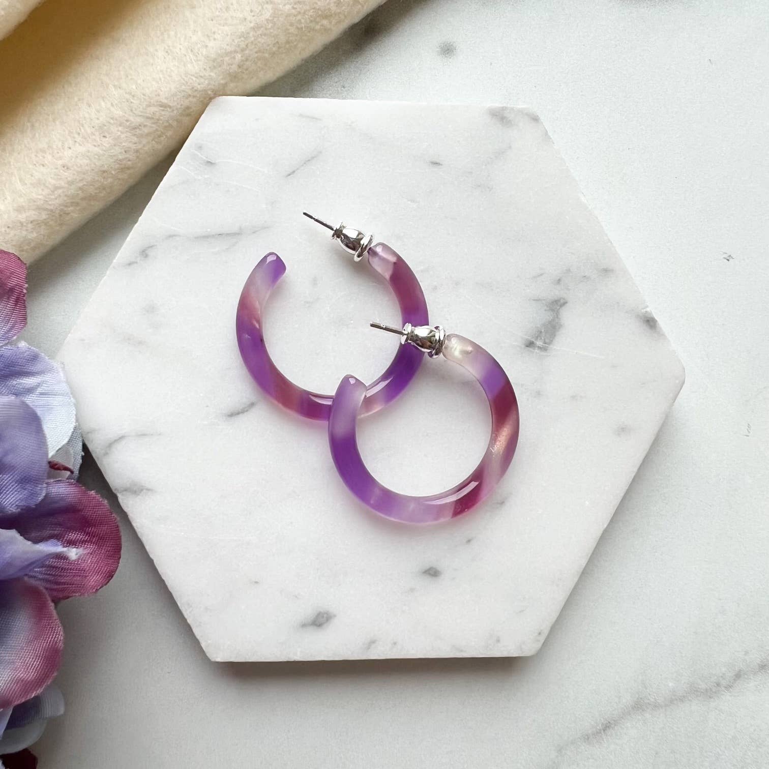 30mm Thin Hoop Earrings